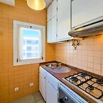 Flh Summer Flat